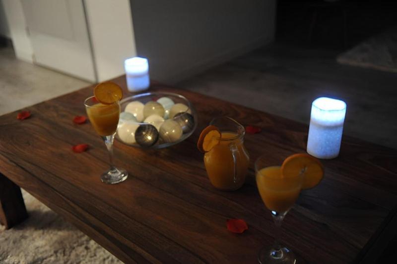 Ecrin D' Amour Suite Romantique Avec Jacuzzi Castels Exterior photo