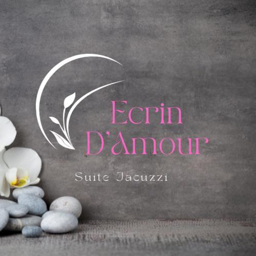 Ecrin D' Amour Suite Romantique Avec Jacuzzi Castels Exterior photo